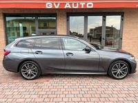 Usata BMW 318 Sport Line 150 CV (110 kW) 2022 Grigio Station wagon
