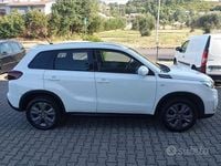 Usata Suzuki Vitara Cool 129 CV (94 kW) 2022 Bianco SUV