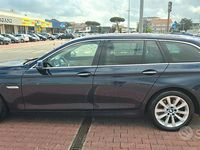Usata BMW 525 Luxury Line 218 CV (160 kW) 2016 Blu Station wagon