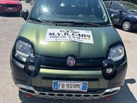 Usado Fiat Panda Cross Cross 95 CV (69 kW) 2016 Verde Utilitario