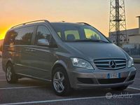 Begagnad Mercedes Viano 163 HK (119 kW) 2011 Brun Minibuss