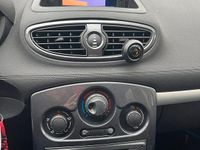 Usata Renault Clio II 75 CV (55 kW) 2011 Berlina