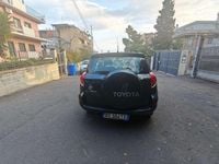 Usado Toyota RAV4 177 CV (130 kW) 2008 Gris SUV
