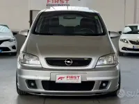 Usata Opel Zafira OPC 192 CV (141 kW) 2002 Grigio Monovolume