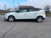 Usata Lancia Delta S 120 CV (88 kW) 2010 Bianco Utilitaria