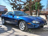 Usata Jaguar XK 284 CV (208 kW) 1997 Blu Cabrio