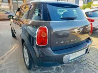 Usata Mini One Countryman 98 CV (72 kW) 2015 Marrone SUV