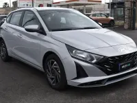 Nuova Hyundai i20 100 CV (73 kW) 2026 Argento Utilitaria