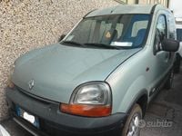Usata Renault Kangoo 84 CV (61 kW) 2003 Grigio Monovolume