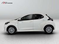 Usata Toyota Yaris Hybrid Active 116 CV (85 kW) 2025 Bianco Berlina