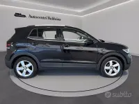 Usado VW T-Cross Advance 110 CV (80 kW) 2023 Negro SUV