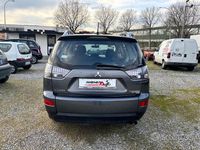 Usata Mitsubishi Outlander Intense 140 CV (102 kW) 2007 Grigio SUV