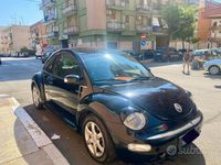 Usata VW New Beetle 90 CV (66 kW) 2004 Nero Utilitaria