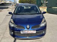 Usata Renault Clio II 75 CV (55 kW) 2006 Other Berlina