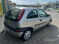 usata Opel Corsa 3ª serie - 2001