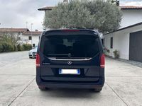 Usado Mercedes V200 136 CV (100 kW) 2016 Azul Monovolumen