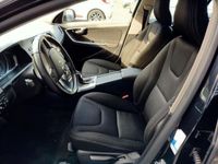 Usata Volvo S60 Kinetic 116 CV (85 kW) 2015 Nero Berlina