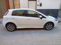 Usata Fiat Punto Evo Dynamic 86 CV (63 kW) 2015 Utilitaria