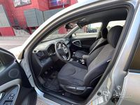 Usata Toyota RAV4 150 CV (110 kW) 2010 Grigio SUV