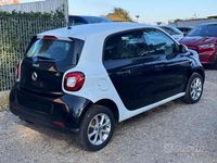 Usata Smart ForFour 71 CV (52 kW) 2019 Nero Utilitaria