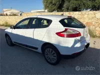 Usata Renault Mégane III 110 CV (80 kW) 2011 Bianco Berlina