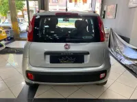 Usado Fiat Panda Easy 75 HP (55 kW) 2015 Prateado Citadino