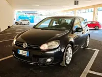 Usata VW Golf VI 105 CV (77 kW) 2011 Nero Utilitaria