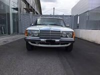 Occasion Mercedes 240 72 ch (52 kW) 1983 Blanc Break