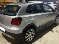 Usata VW Polo Cross 90 CV (66 kW) 2017 Grigio Utilitaria