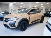 Usata Dacia Sandero Extreme 100 CV (73 kW) 2024 Grigio chiaro