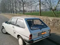 Usata Ford Fiesta 49 CV (36 kW) 1987 Bianco Utilitaria