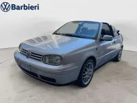 Usata VW Golf Cabriolet 101 CV (74 kW) 1998 Argento Cabrio
