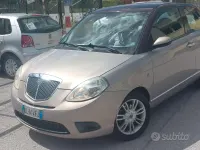 Usata Lancia Ypsilon 90 CV (66 kW) 2007 Utilitaria