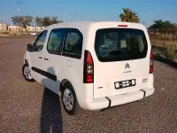 Usata Citroën Berlingo 111 CV (81 kW) 2016 Bianco Monovolume