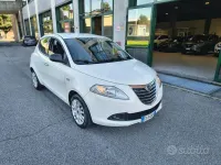 Usata Lancia Ypsilon Silver 69 CV (50 kW) 2014 Beige Utilitaria