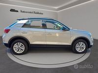 Usata VW T-Roc Life 110 CV (80 kW) 2023 Grigio SUV