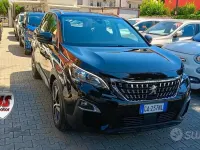 Usata Peugeot 3008 Business-Line 131 CV (96 kW) 2020 Nero SUV
