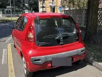 Usata Peugeot 107 68 CV (50 kW) 2009 Rosso Utilitaria