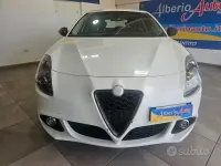 Usata Alfa Romeo Giulietta Super 120 CV (88 kW) 2016 Bianco Utilitaria