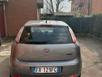 Usata Fiat Grande Punto Active 77 CV (56 kW) 2010 Utilitaria