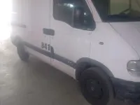 Usata Opel Movano 114 CV (83 kW) 1999 Monovolume