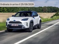 Nuova Toyota Yaris Cross 131 CV (96 kW) 2026 Argento SUV
