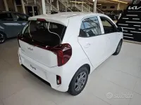 Ny Kia Picanto Urban 61 HK (44 kW) 2026 Vit Halvkombi