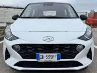 Usata Hyundai i10 65 CV (47 kW) 2022 Bianco Utilitaria