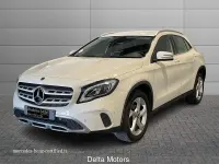 Usata Mercedes GLA200 136 CV (100 kW) 2018 Bianco polare SUV