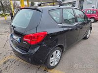 Usata Opel Meriva 110 CV (80 kW) 2016 Nero Monovolume