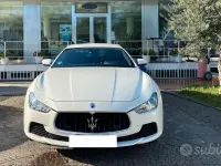 Usata Maserati Ghibli 350 CV (257 kW) 2017 Bianco Berlina