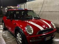 Usata Mini ONE 90 CV (66 kW) 2002 Rosso Utilitaria