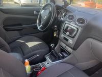 Usata Ford Focus 90 CV (66 kW) 2009 Grigio Station wagon