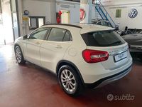 Usata Mercedes GLA180 109 CV (80 kW) 2016 Bianco SUV